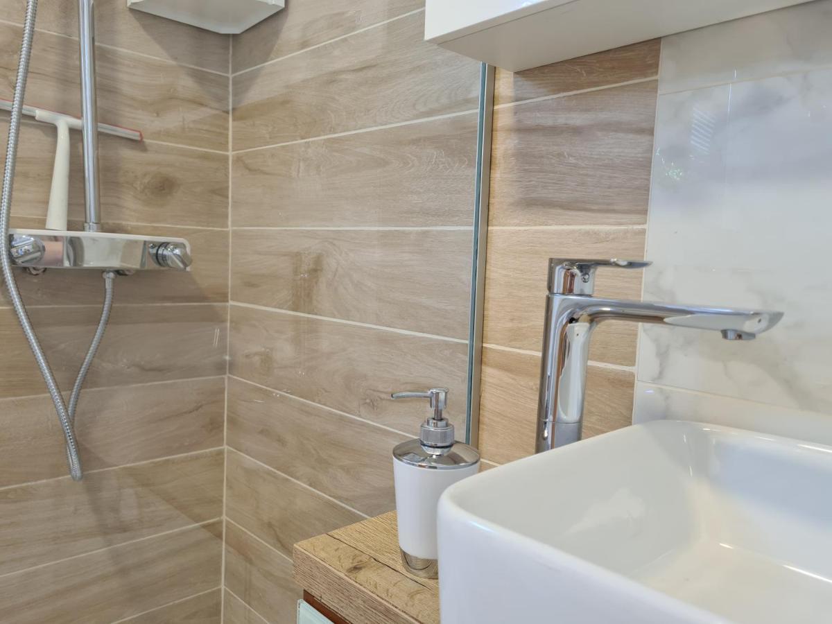 Apartment Habek 1 *